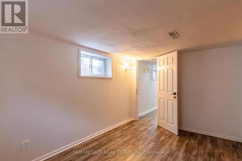 482 Brookside Drive, Oakville, ON - Indoor Photo Showing Other Room