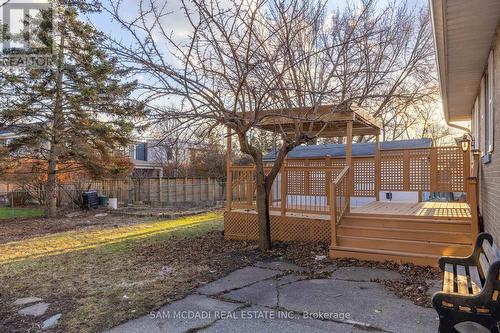 482 Brookside Drive, Oakville, ON - Outdoor