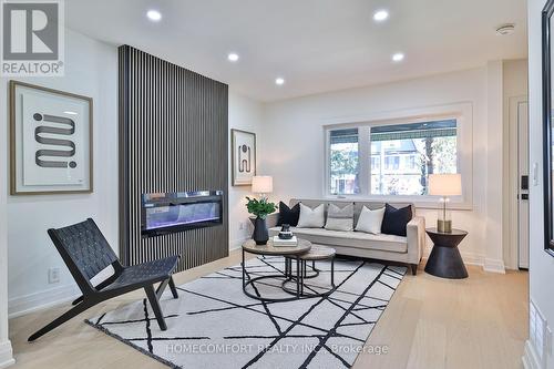 258 Briar Hill Avenue, Toronto, ON - Indoor Photo Showing Living Room