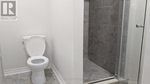 383 Mccartney Crescent, Milton, ON - Indoor Photo Showing Bathroom