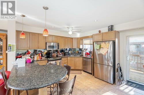 7 - 3062 Lake Shore Boulevard, Toronto, ON - Indoor Photo Showing Kitchen With Stainless Steel Kitchen