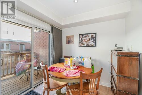 7 - 3062 Lake Shore Boulevard, Toronto, ON - Indoor Photo Showing Dining Room