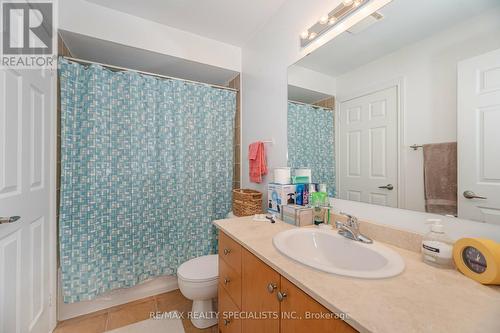 7 - 3062 Lake Shore Boulevard, Toronto, ON - Indoor Photo Showing Bathroom