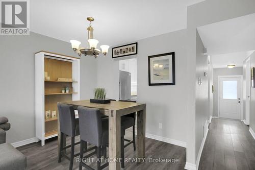 15 Bentbrook Crescent, Ottawa, ON - Indoor Photo Showing Dining Room