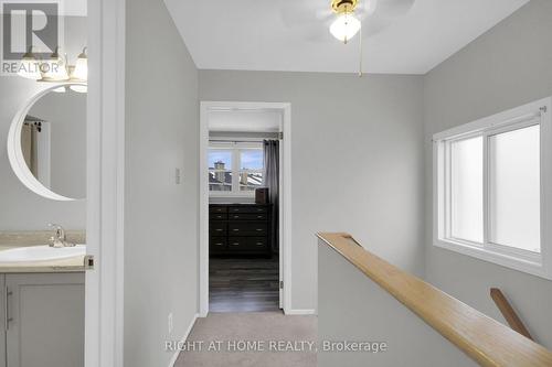 15 Bentbrook Crescent, Ottawa, ON - Indoor Photo Showing Bathroom