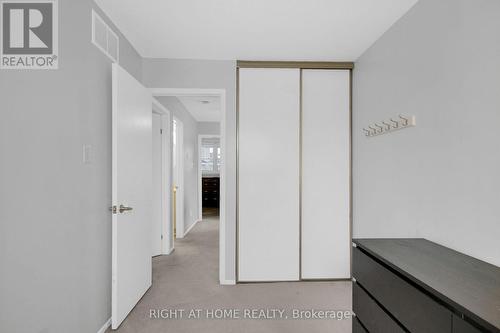 15 Bentbrook Crescent, Ottawa, ON - Indoor Photo Showing Other Room