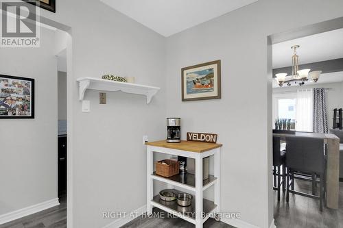 15 Bentbrook Crescent, Ottawa, ON - Indoor Photo Showing Other Room