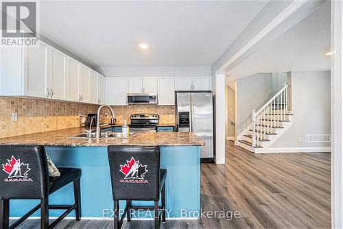 2651 Baynes Sound Way, Ottawa, ON - Indoor Photo Showing Kitchen With Double Sink With Upgraded Kitchen