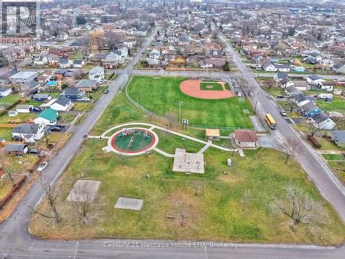 15 Colborne Street, Thorold (557 - Thorold Downtown), ON - Outdoor With View