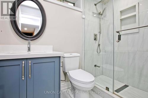 57 Belvedere Crescent, Richmond Hill, ON - Indoor Photo Showing Bathroom