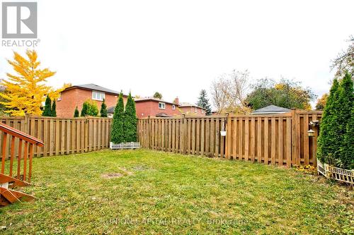 57 Belvedere Crescent, Richmond Hill, ON - Outdoor