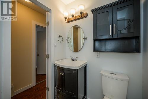 757 Youngs Avenue, Prince George, BC - Indoor Photo Showing Bathroom