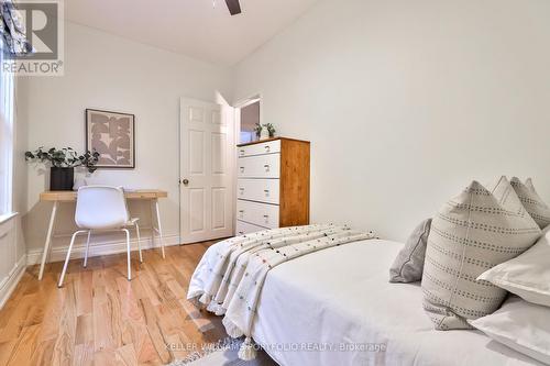 10 Westport Avenue, Toronto, ON - Indoor Photo Showing Bedroom