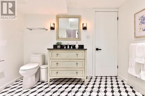 10 Westport Avenue, Toronto, ON - Indoor Photo Showing Bathroom