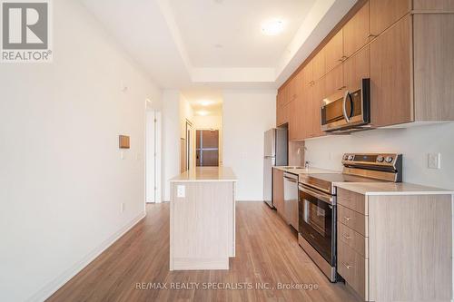 603 - 480 Gordon Krantz Avenue, Milton, ON - Indoor Photo Showing Kitchen