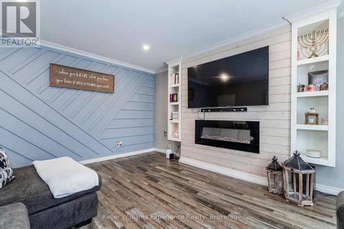 149 Main Street, Penetanguishene, ON - Indoor Photo Showing Living Room With Fireplace