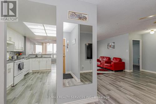 1204 - 8 Lisa Street, Brampton, ON - Indoor Photo Showing Kitchen