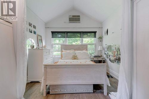 81 Chartwell Road, Oakville, ON - Indoor Photo Showing Bedroom