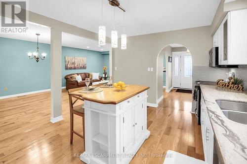 48 Debora Drive, Grimsby, ON - Indoor Photo Showing Kitchen With Double Sink