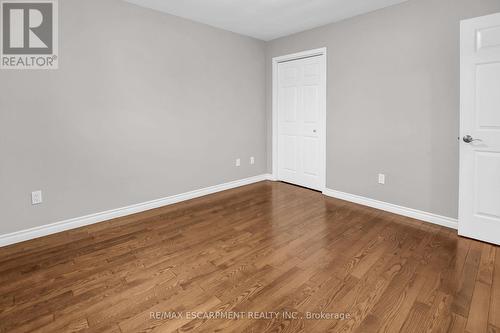 48 Debora Drive, Grimsby, ON - Indoor Photo Showing Other Room