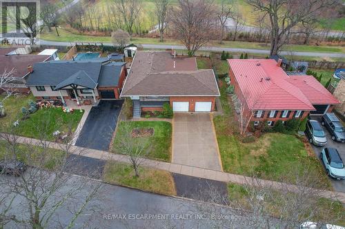 48 Debora Drive, Grimsby, ON - Outdoor