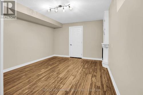 48 Debora Drive, Grimsby, ON - Indoor Photo Showing Other Room