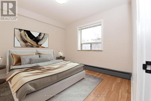 122 Victoria Avenue N, Hamilton (Landsdale), ON - Indoor Photo Showing Bedroom