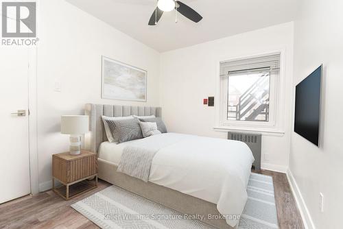 145 Victoria Avenue S, Hamilton (Stinson), ON - Indoor Photo Showing Bedroom