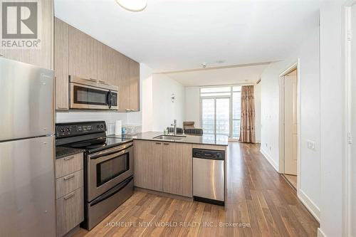 2712 - 23 Sheppard Avenue E, Toronto, ON - Indoor Photo Showing Kitchen