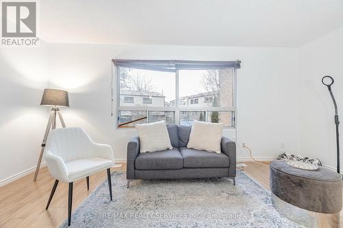 #67 - 1945 Denmar Road, Pickering, ON - Indoor Photo Showing Living Room