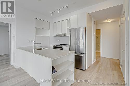 1018 - 2520 Eglinton Avenue W, Mississauga, ON - Indoor Photo Showing Kitchen With Stainless Steel Kitchen With Upgraded Kitchen