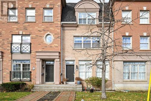 8 - 3030 Lakeshore Boulevard W, Toronto, ON - 