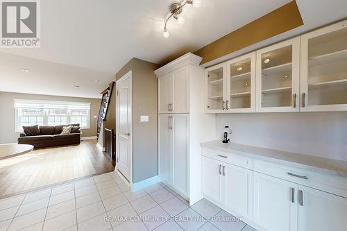 8 - 3030 Lakeshore Boulevard W, Toronto, ON - Indoor Photo Showing Other Room