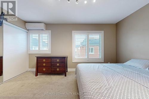 8 - 3030 Lakeshore Boulevard W, Toronto, ON - Indoor Photo Showing Bedroom