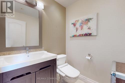 8 - 3030 Lakeshore Boulevard W, Toronto, ON - Indoor Photo Showing Bathroom