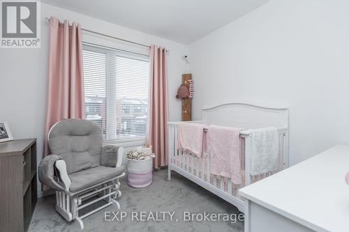 142 Gateland Drive, Barrie, ON - Indoor Photo Showing Bedroom