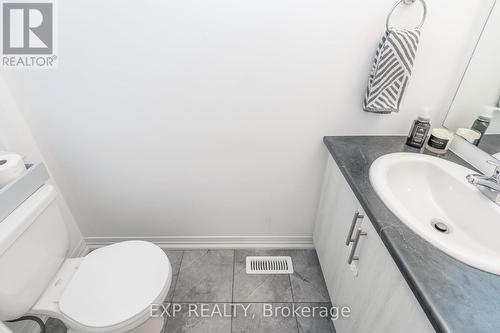 142 Gateland Drive, Barrie, ON - Indoor Photo Showing Bathroom