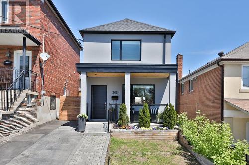 365 Harvie Avenue, Toronto, ON - Outdoor