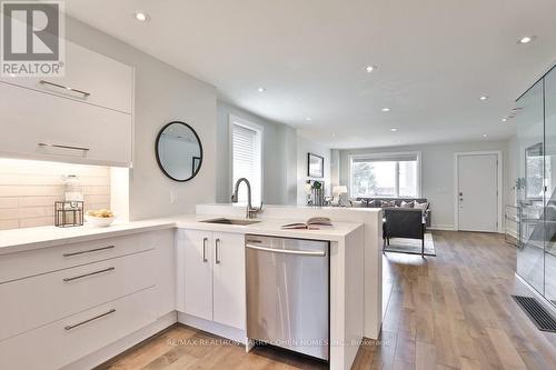 365 Harvie Avenue, Toronto, ON - Indoor Photo Showing Kitchen With Upgraded Kitchen