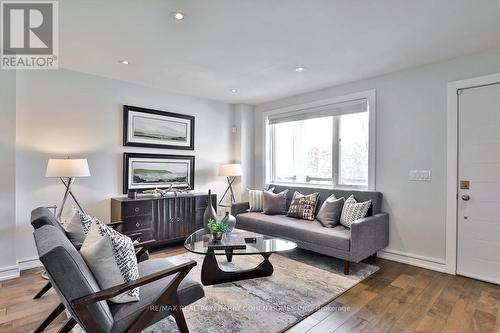 365 Harvie Avenue, Toronto, ON - Indoor Photo Showing Living Room