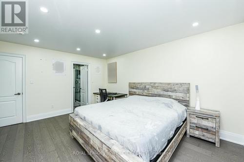 22 Wintersnow Court, Brampton, ON - Indoor Photo Showing Bedroom