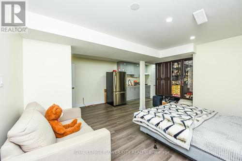 22 Wintersnow Court, Brampton, ON - Indoor Photo Showing Bedroom