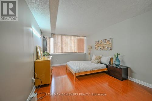 403 - 21 Markbrook Lane, Toronto, ON - Indoor Photo Showing Bedroom