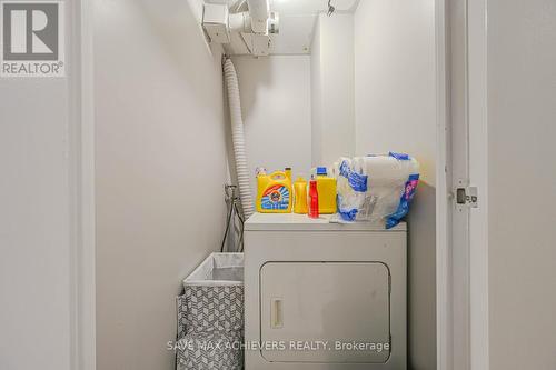 403 - 21 Markbrook Lane, Toronto, ON - Indoor Photo Showing Laundry Room