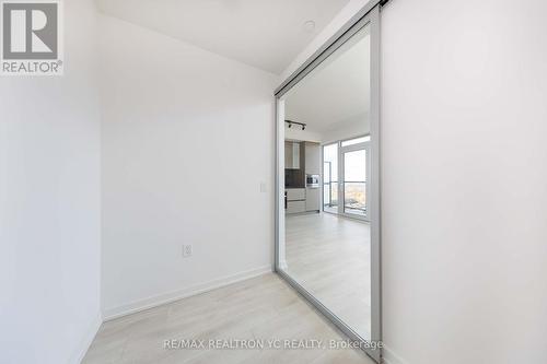 2506 - 1285 Dupont Street, Toronto, ON - Indoor Photo Showing Other Room