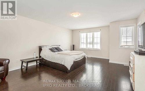 2396 Natasha Circle, Oakville, ON - Indoor Photo Showing Bedroom