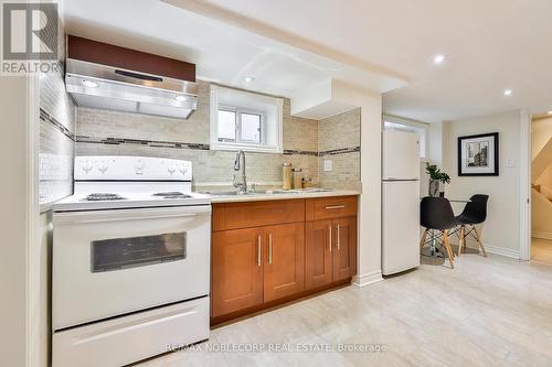 Lower - 16 Little Boulevard, Toronto, ON - Indoor Photo Showing Kitchen With Double Sink