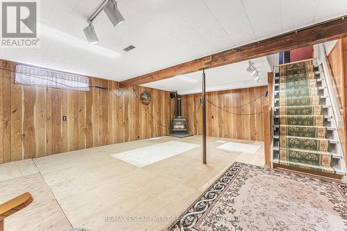 6232 Townline Road, West Lincoln, ON - Indoor