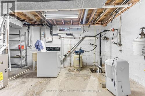 6232 Townline Road, West Lincoln, ON - Indoor Photo Showing Basement