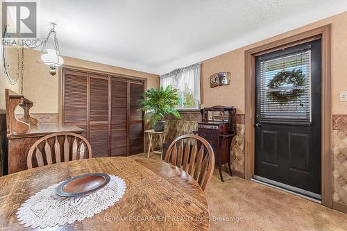 6232 Townline Road, West Lincoln, ON - Indoor Photo Showing Dining Room